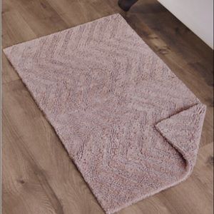 🎆 Pink Bath Rug 🎆